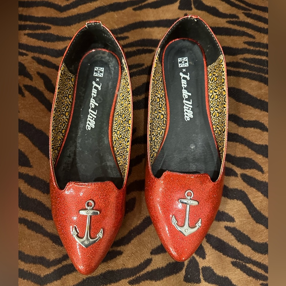 Lux de Ville and TUK collab Sparkling Red pointed Anchor Flats - Picture 3 of 13